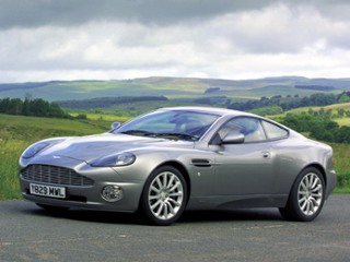 3/4 Front Glamour 2003 Aston Martin Vanquish
