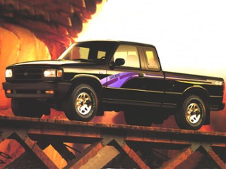 3/4 Front Glamour 1997 Mazda B4000