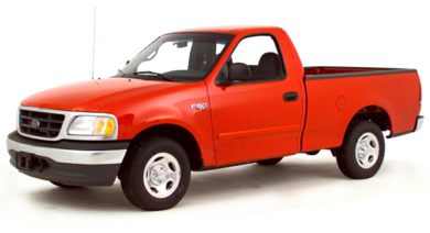 3/4 Front Glamour 2000 Ford F-150