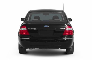 Rear Profile  2007 Ford Five Hundred