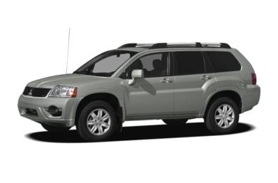 3/4 Front Glamour 2011 Mitsubishi Endeavor