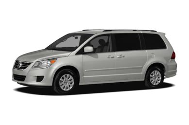 3/4 Front Glamour 2012 Volkswagen Routan