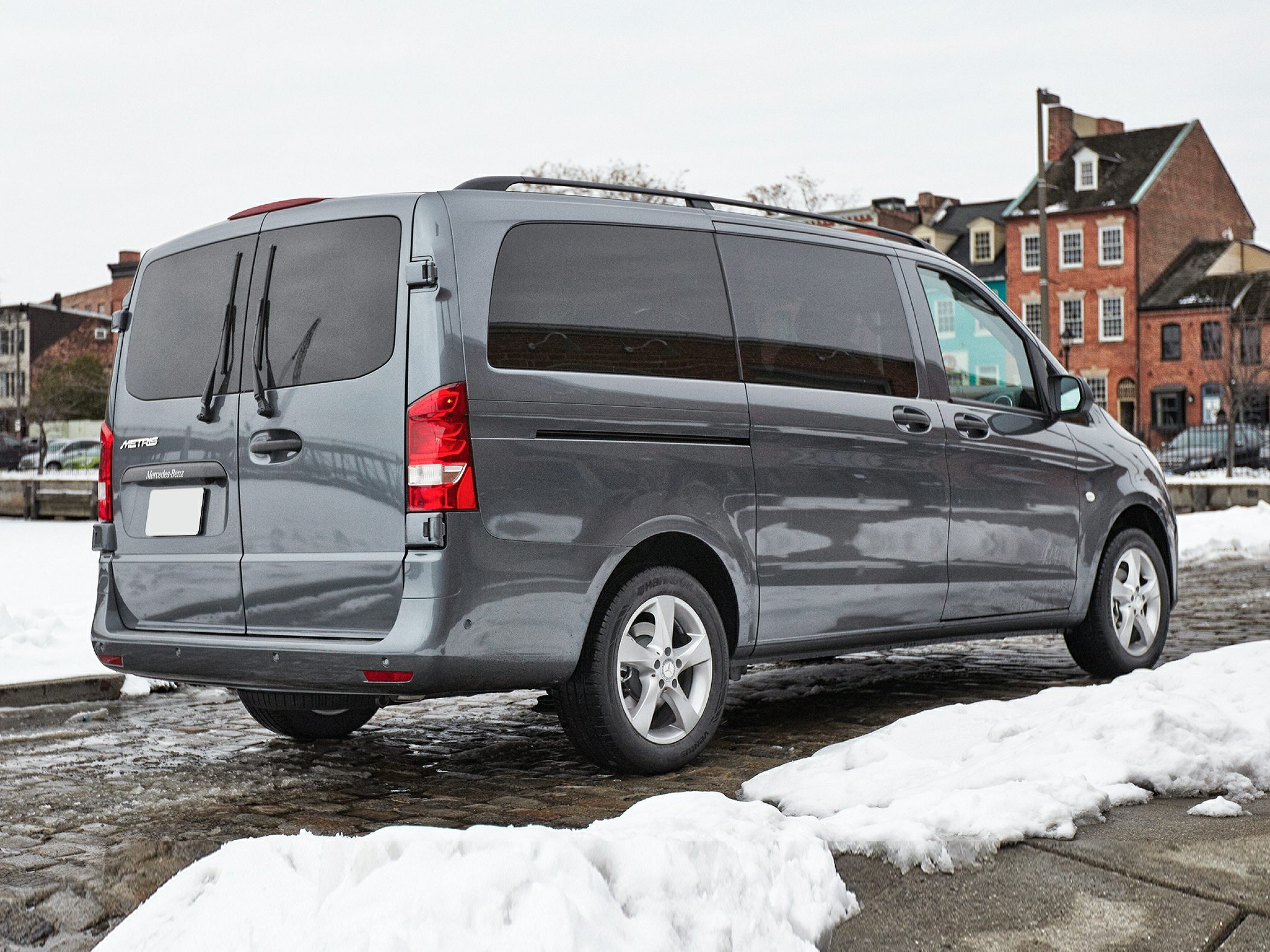 2016 MercedesBenz Metris Styles & Features Highlights