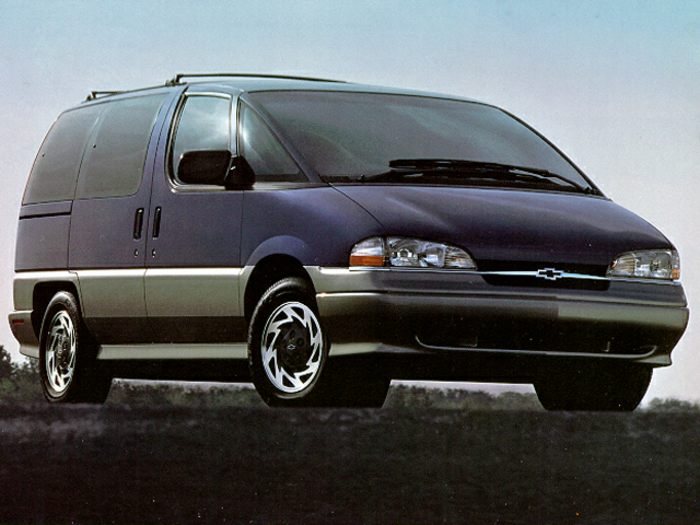 pic chevy lumina 1995 van