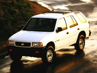 3/4 Front Glamour 1996 Honda Passport