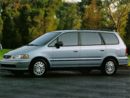 3/4 Front Glamour 1998 Honda Odyssey