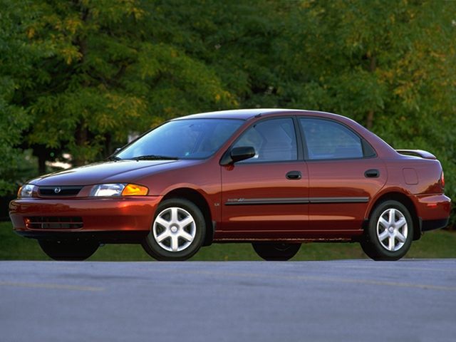 2003 mazda protege hatchback safety rating