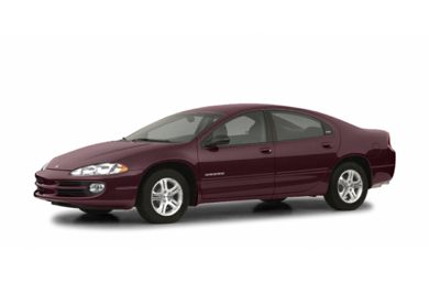 3/4 Front Glamour 2004 Dodge Intrepid