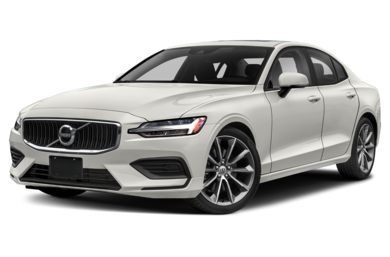 3/4 Front Glamour 2020 Volvo S60