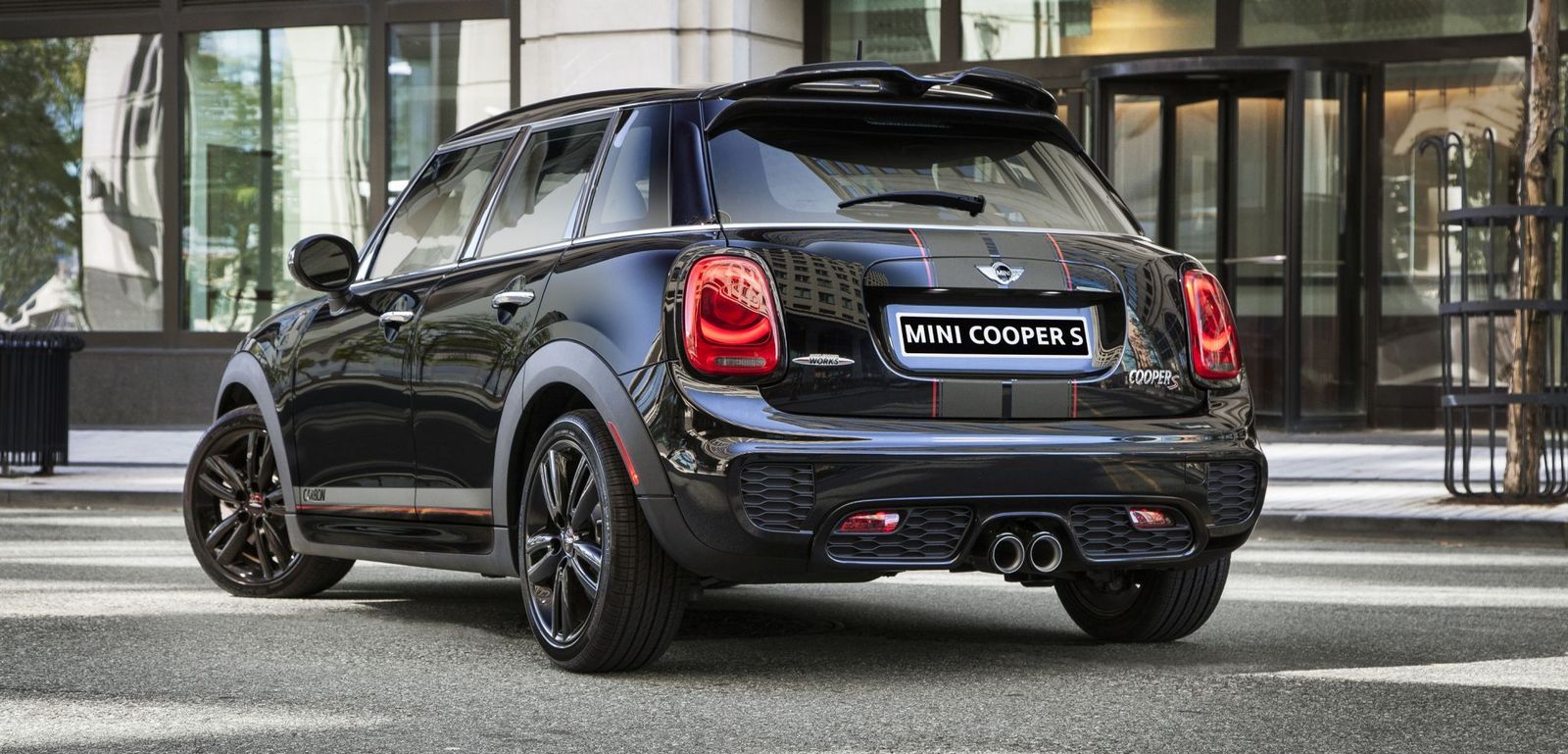 MINI Hardtop Rear Quarter