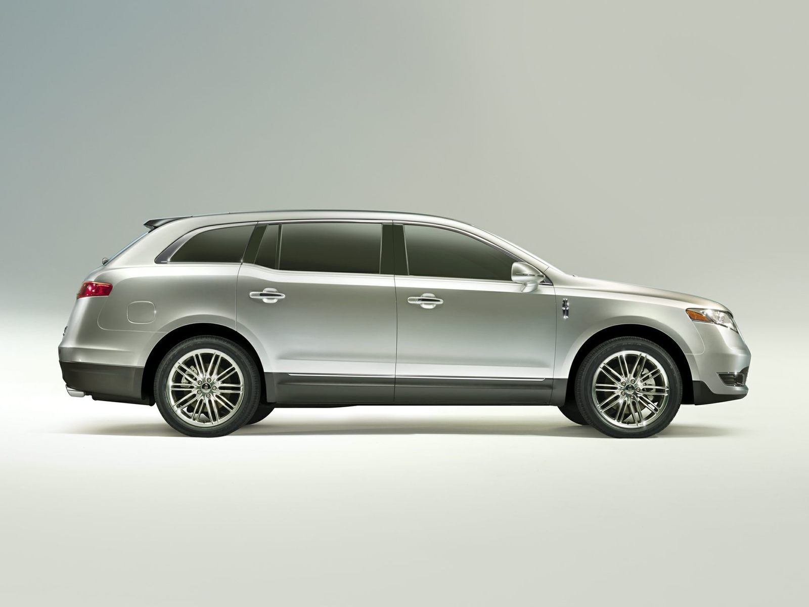 Lincoln MKT