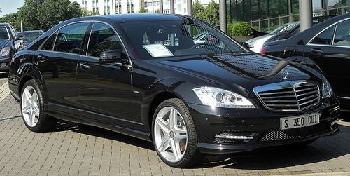 Mercedes-Benz S 350 CDI BlueEFFICIENCY L AMG-Sportpaket (V 221) Facelift front-1 20100718