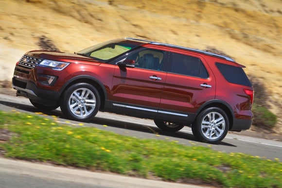 2022 Ford Explorer SUV red color