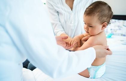 birthmarks-examining-babys-skin.jpg