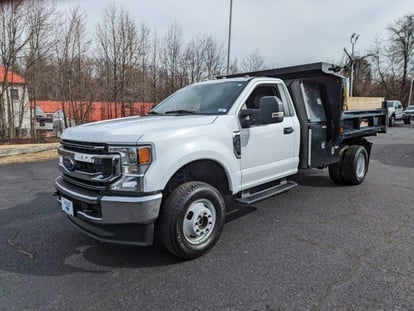 2022 Ford F-350 Chassis Cab