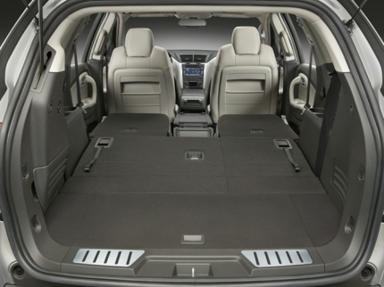 2010 Chevrolet Traverse Pictures Photos Carsdirect