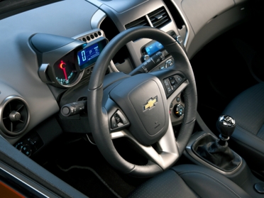 2015 Chevrolet Sonic Pictures Photos Carsdirect