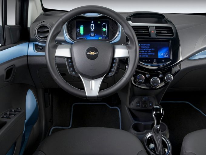 2015 Chevrolet Spark EV Interior