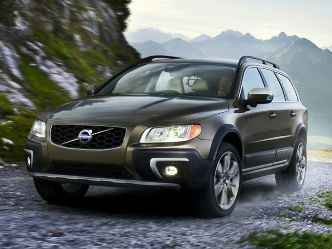 2016 Volvo Xc70 Prices Reviews Vehicle Overview Carsdirect