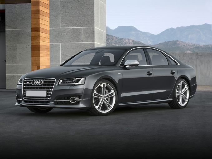 Audi s8 2016