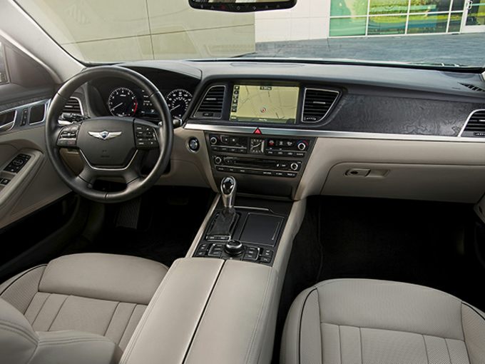 Hyundai Genesiss Interior