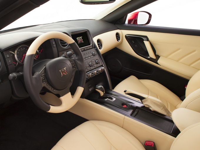2015 Nissan GT-R Interior
