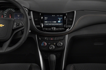 2019 Chevrolet Trax Pictures Photos Carsdirect