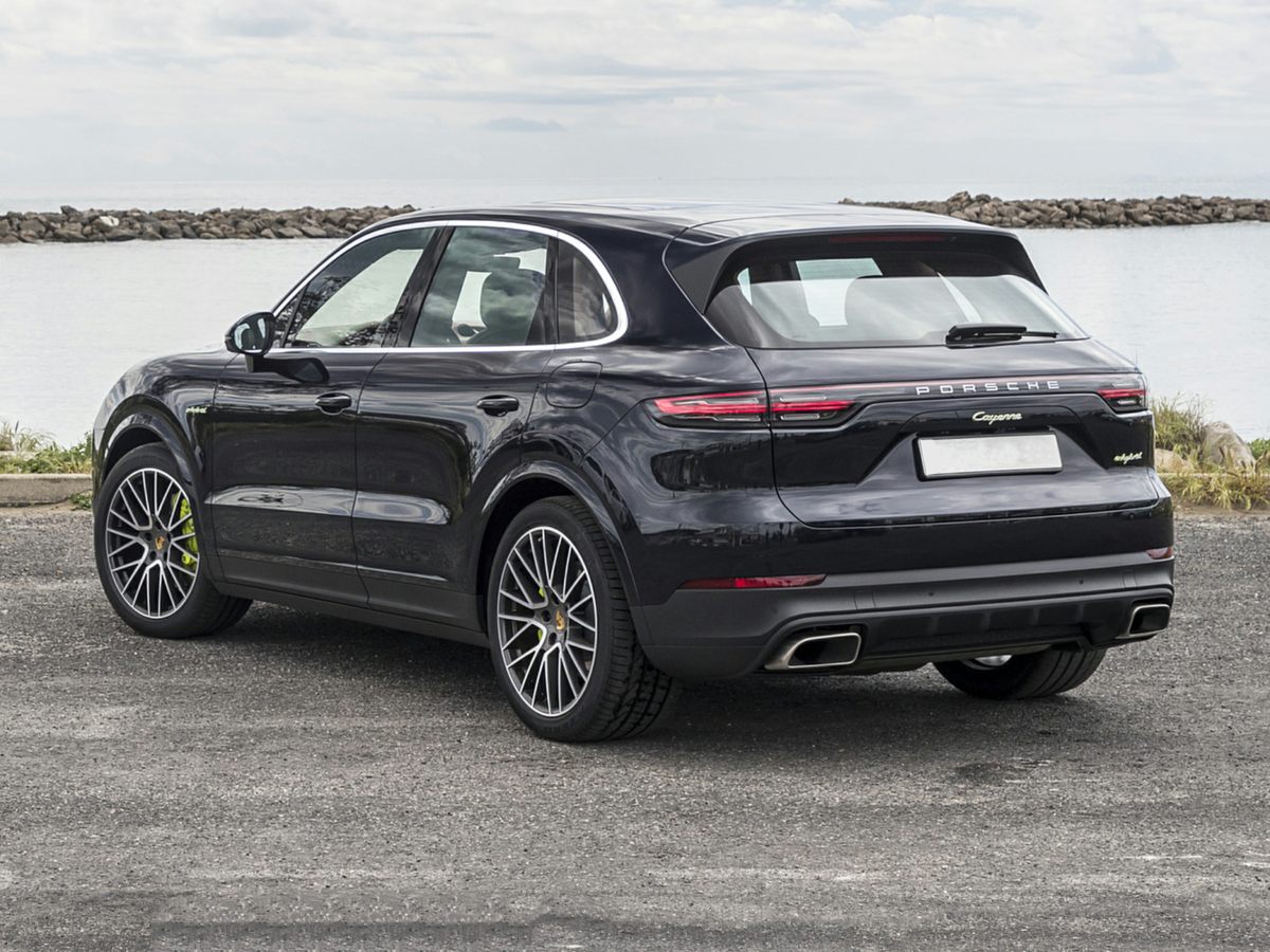 Porsche cayenne s 2021