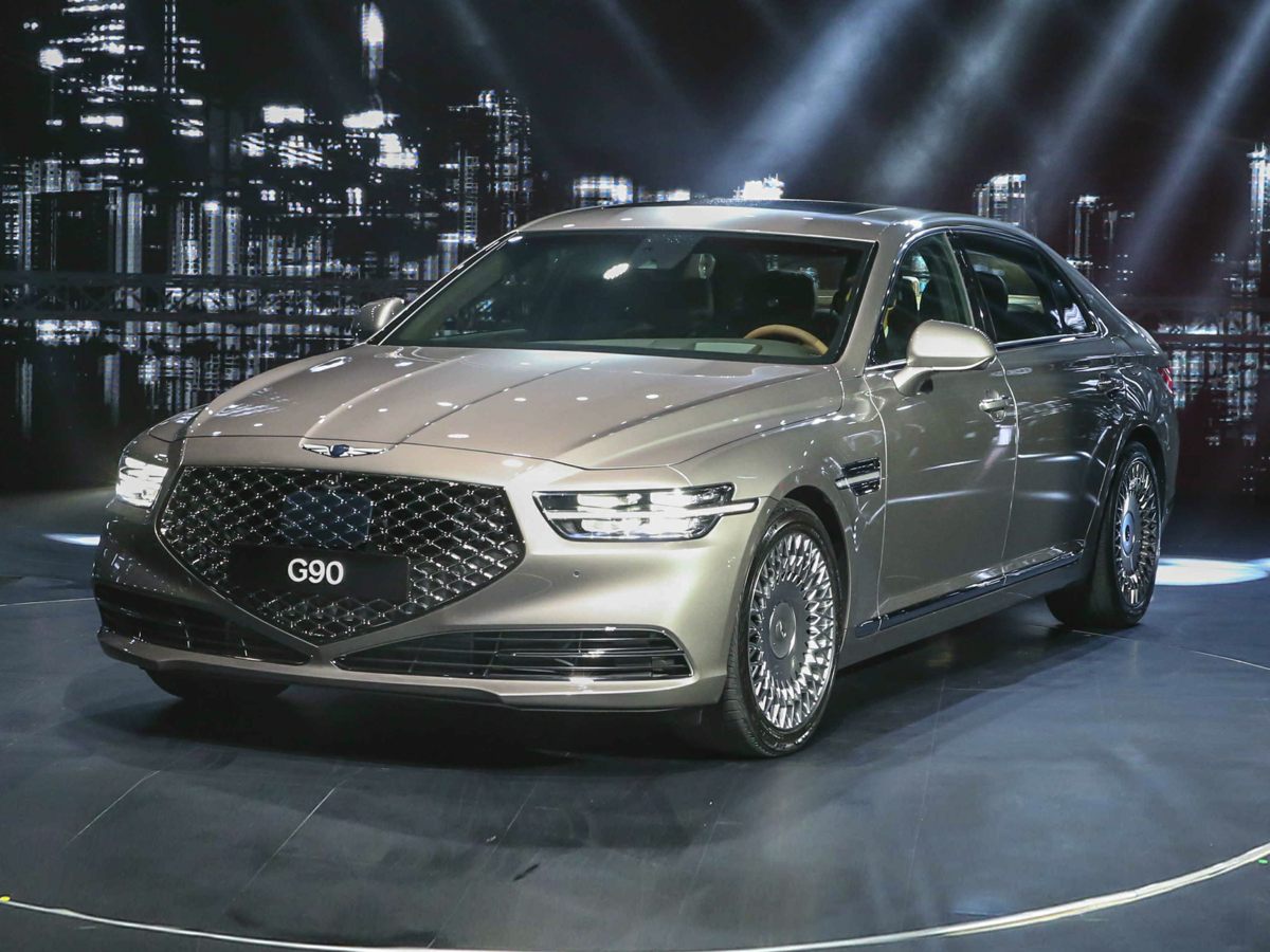 Автомобиль genesis g 90