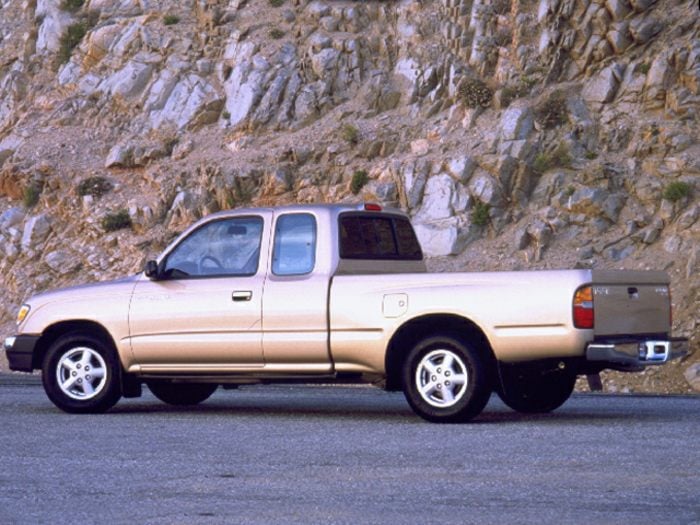 1995 Toyota 2WD Trucks Specs, Safety Rating & MPG - CarsDirect