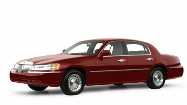 Research 2000
                  Lincoln Town Car pictures, prices and reviews