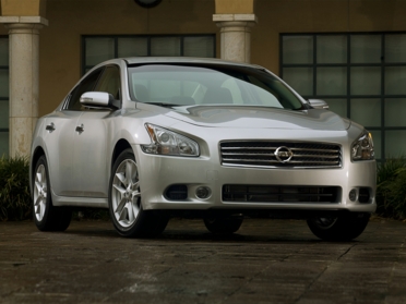 2010 nissan maxima interior