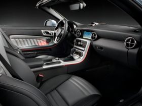 Mercedes-Benz SLK300 Interior