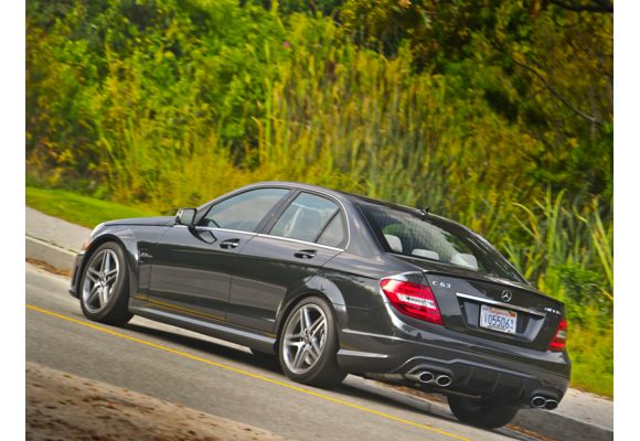 14 Mercedes Benz C63 Amg Prices Reviews Vehicle Overview Carsdirect