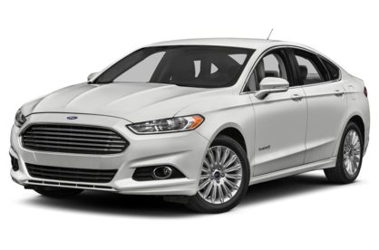 3/4 Front Glamour 2013 Ford Fusion Hybrid