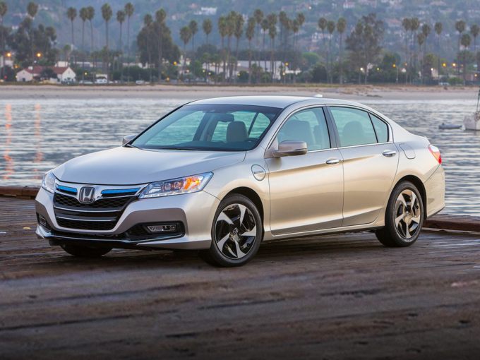 2014 Honda Accord Plug-In Hybrid Glam