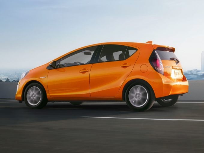 2016 Toyota Prius C Prices Reviews And Vehicle Overview Carsdirect 9916