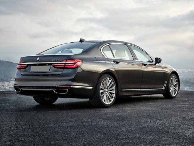 Bmw 750 характеристики