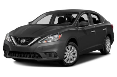 3/4 Front Glamour 2016 Nissan Sentra