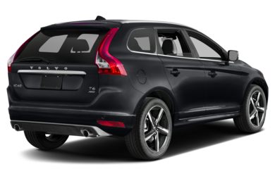 3 4 Rear Glamour 2017 Volvo Xc60