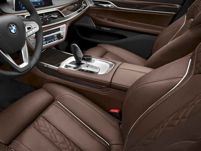 BMW 750 Interior