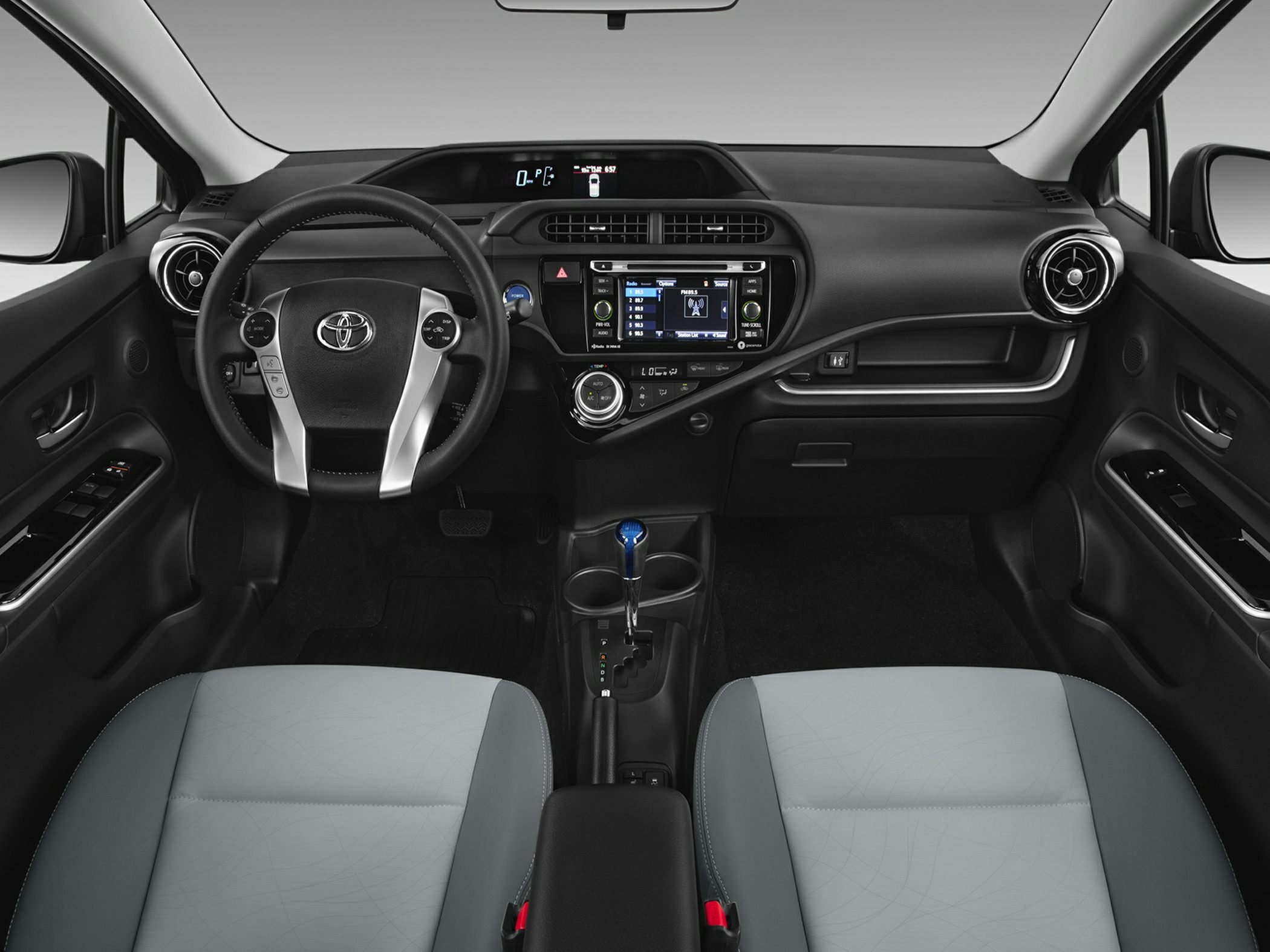 2018 toyota clearance prius c