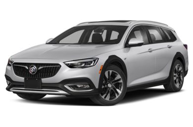 3/4 Front Glamour 2020 Buick Regal TourX
