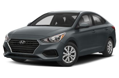 3/4 Front Glamour 2018 Hyundai Accent