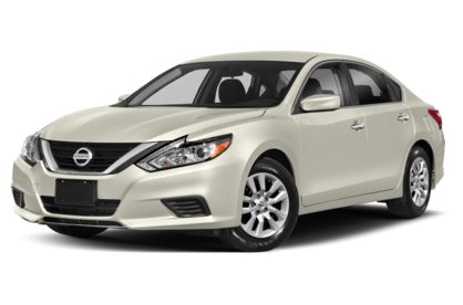 3/4 Front Glamour 2018 Nissan Altima