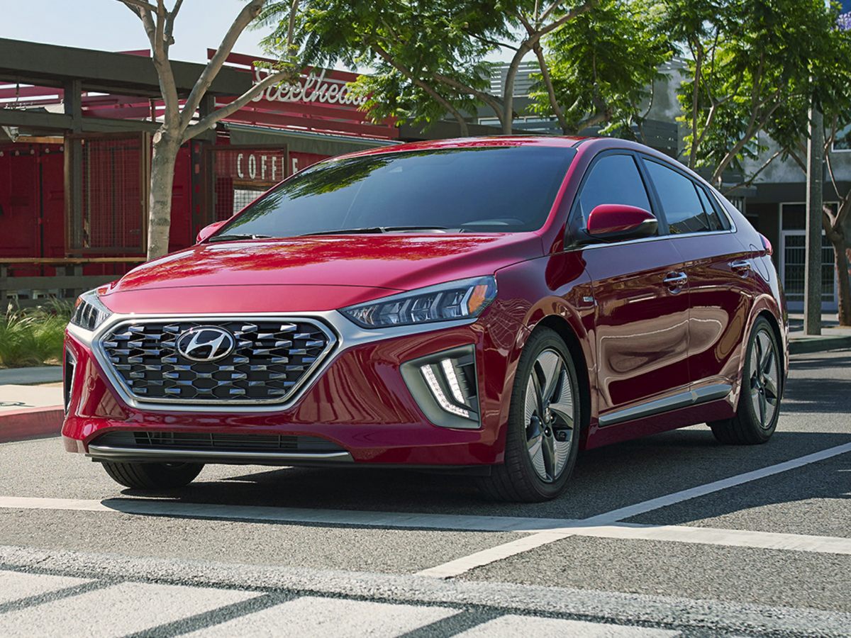 2020 Hyundai Ioniq Hybrid Deals, Prices, Incentives ...