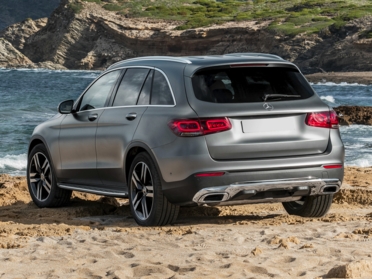 21 Mercedes Benz Glc Class Prices Reviews Vehicle Overview Carsdirect