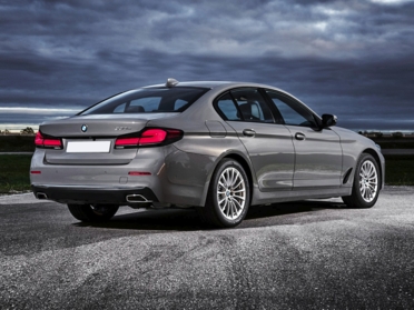 2021 Bmw 5 Series Prices Reviews Vehicle Overview Carsdirect