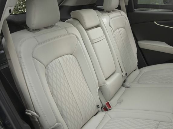 2023 Lincoln Nautilus Interior & Exterior Photos & Video - CarsDirect