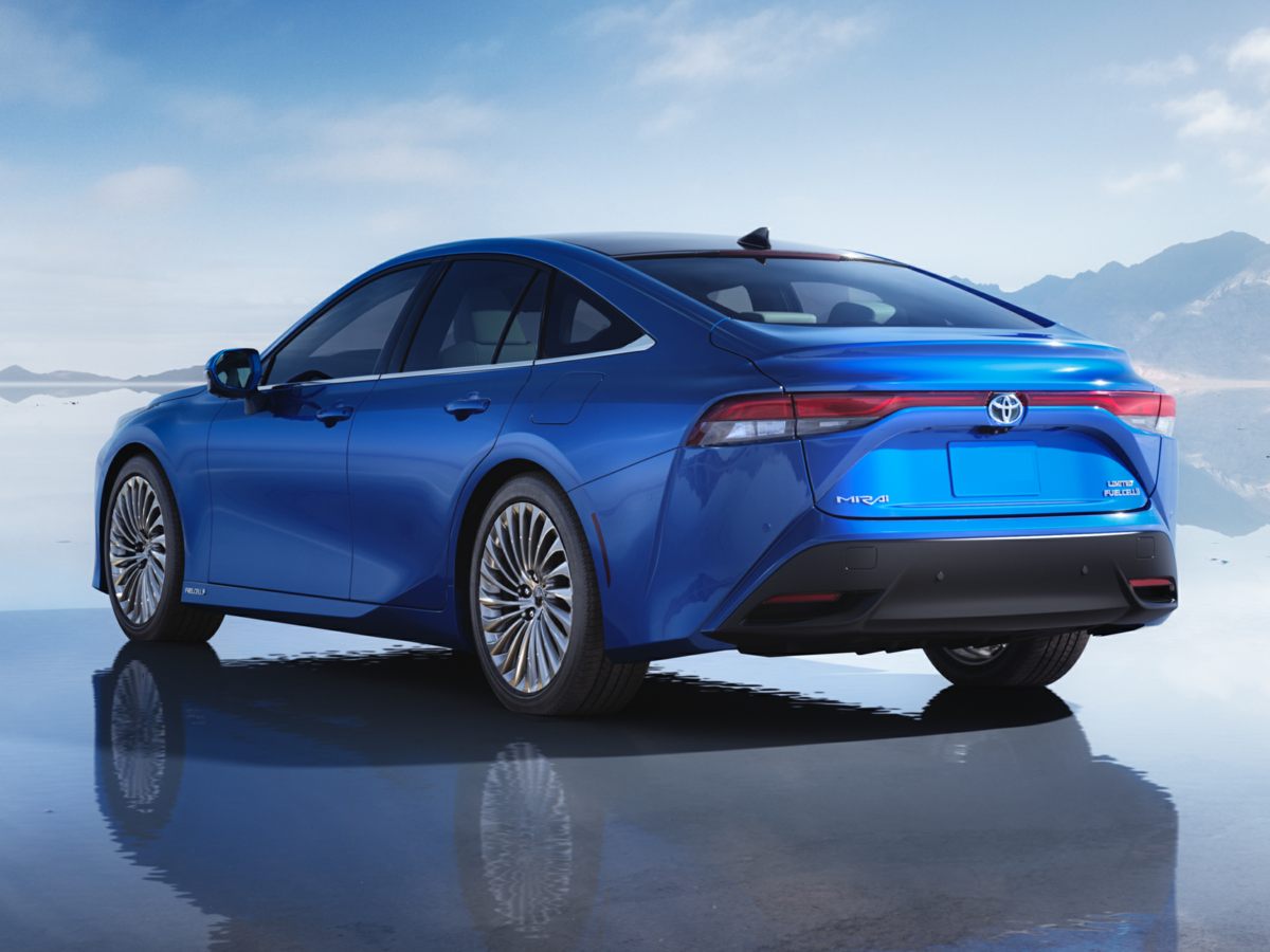 2022 Toyota Mirai Prices, Reviews & Vehicle Overview - CarsDirect